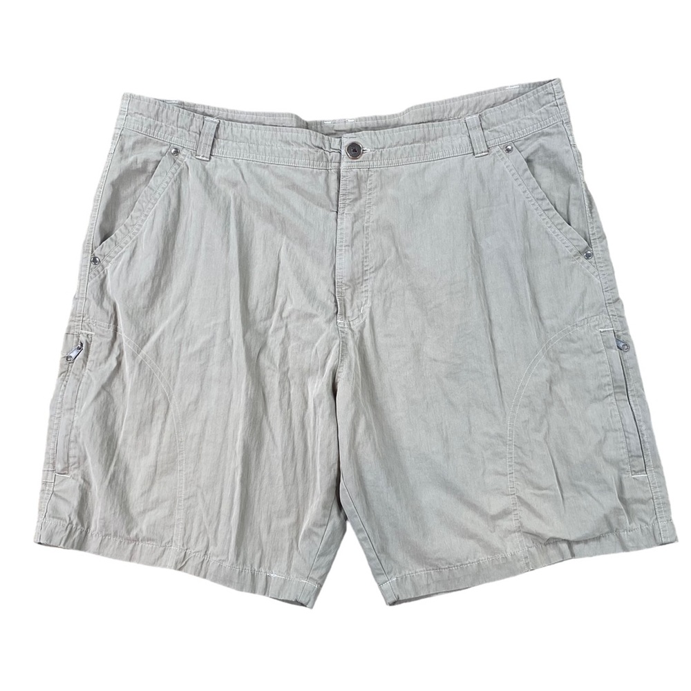 Men’s Pacific Trail lightweight shorts size 44